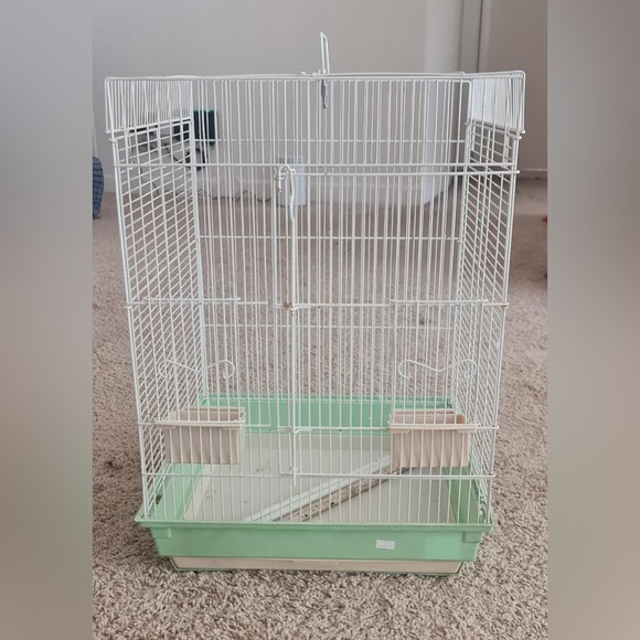 Bird Cage and Toys - Picture 4 of 8